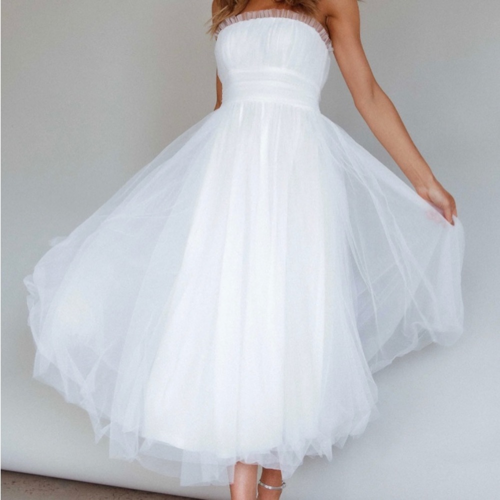 Selfie Leslie Fayette Strapless Mesh Midi Dress - White